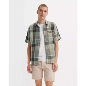 Levi's, NWT, The One Pocket Standard Fit Plaid Short Sleeve Shirt - Men's, Small